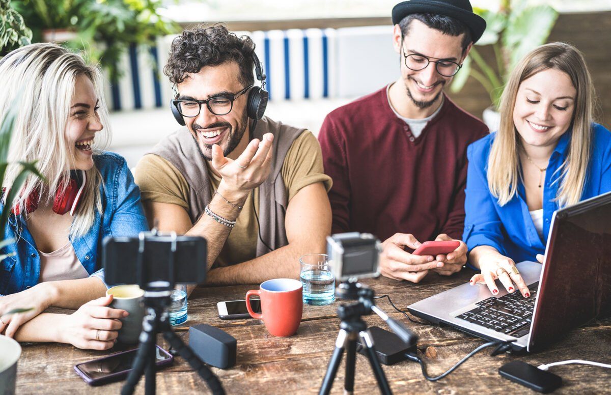 https://livejobs.pt/blog/post/anuncios-de-emprego-em-video-gratis-na-plataforma-live-jobs-video-interview-software