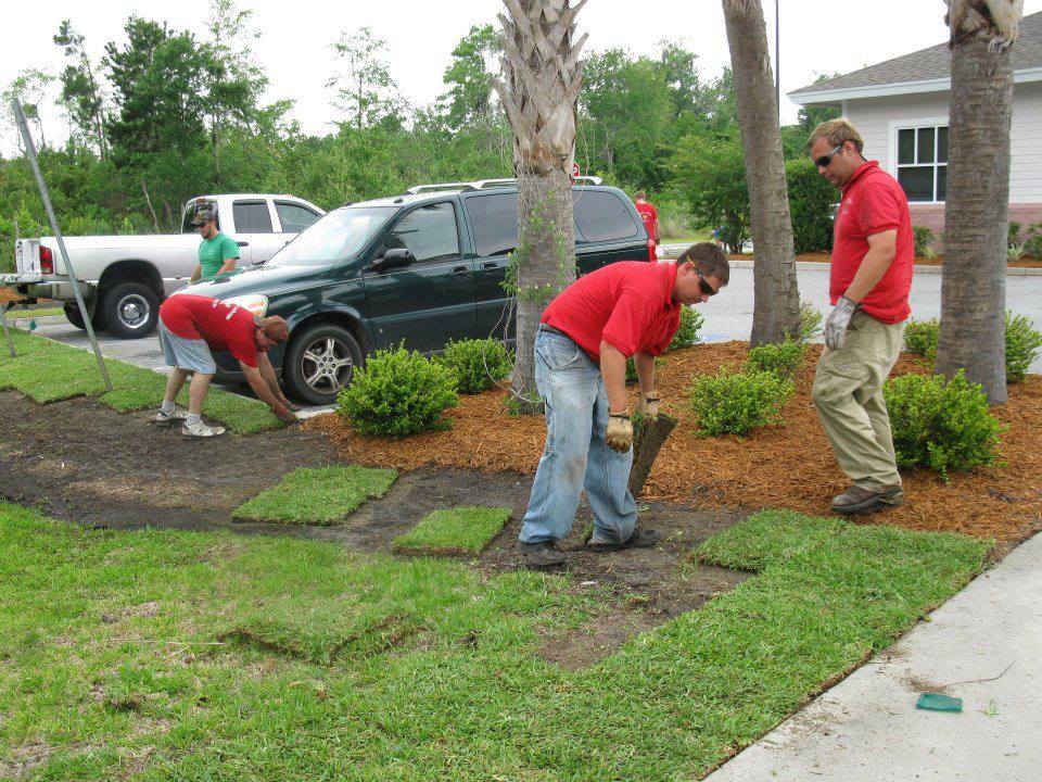 Employees — performing maintenance in Brunswick, GA Employees — performing maintenance in Brunswick, GA