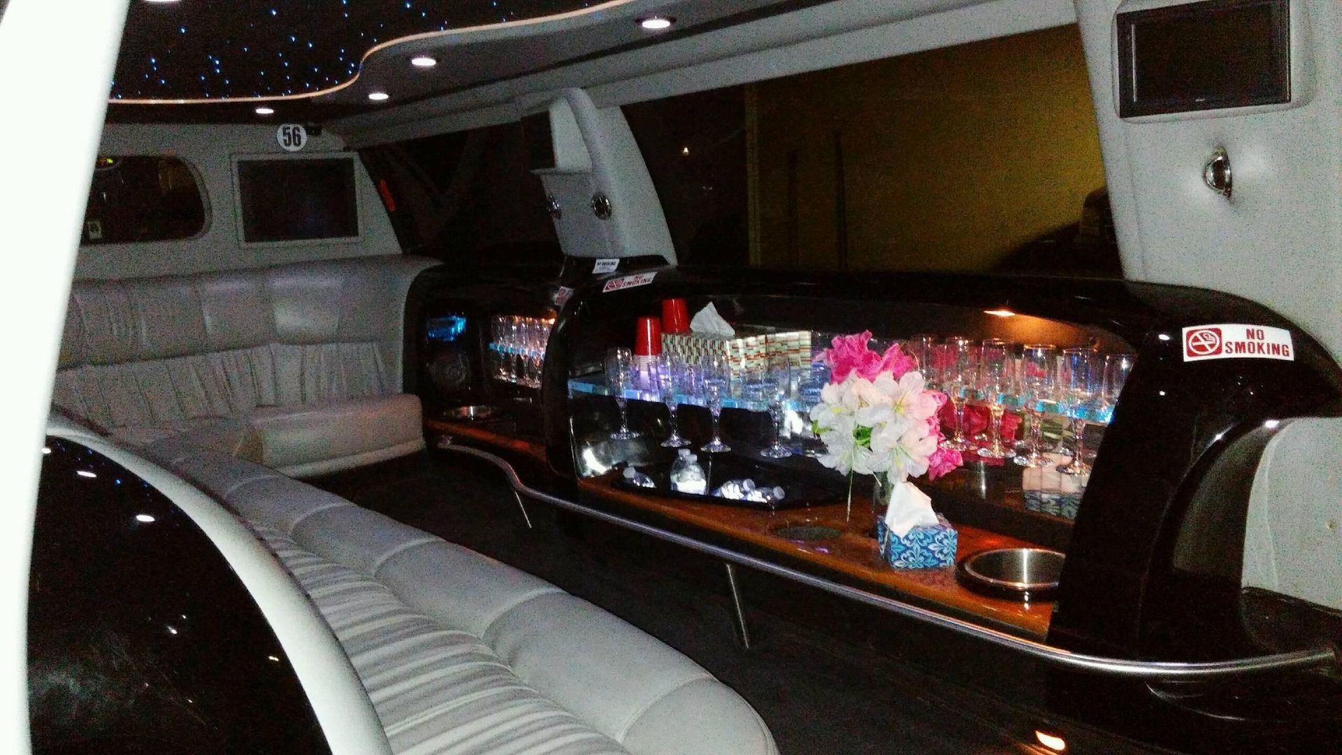 Clean limo rental in Brooklyn, New York