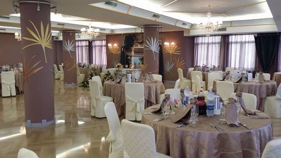 Foto di una sala del ristorante