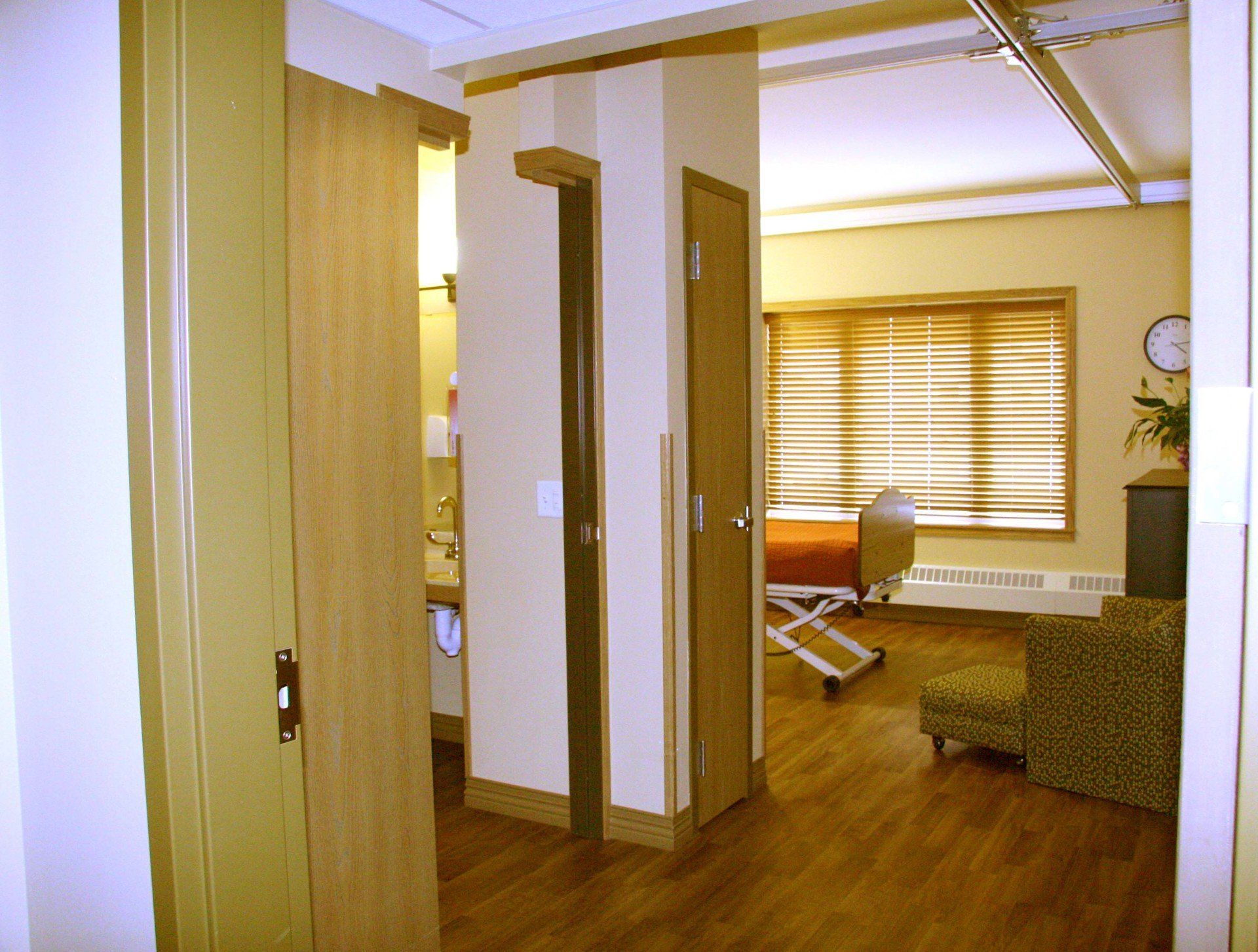 Country Manor private room