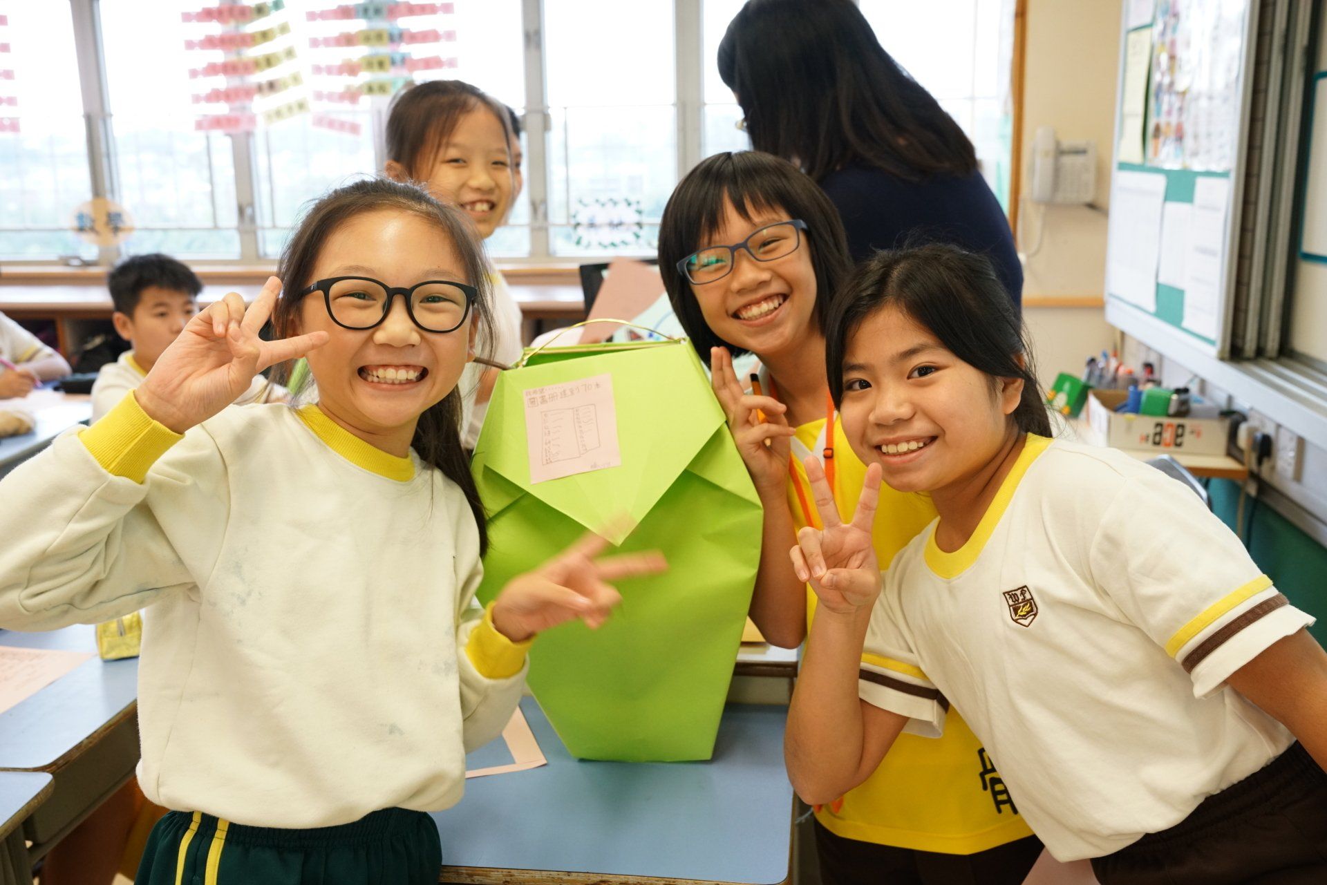 和富慈善基金李宗德小學