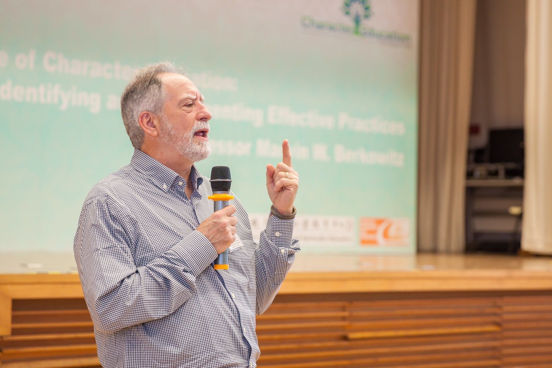 Professor Marvin W. Berkowitz Presentation and talk at The Education University of Hong Kong