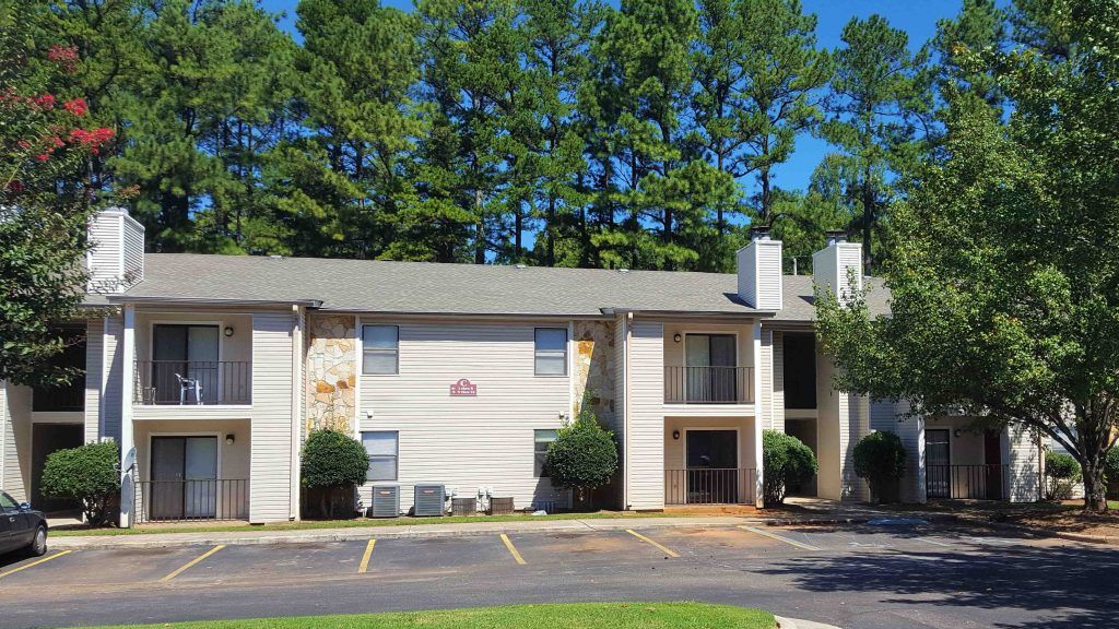 Pinehurst side apartments