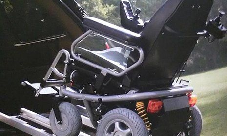 Officina del disabile- torino-poltrona per infermi l`officina del disabile a Torino