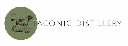 A logo for taconic distillery with a picture of a horse in a green circle.