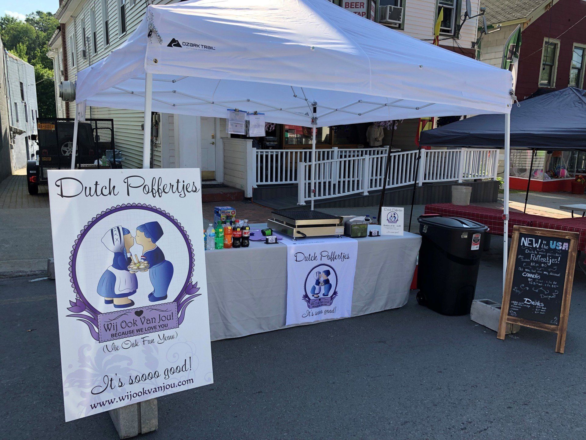 Food Trucks — Black Food Truck in Stormville, NY Food Trucks — Black Food Truck in Stormville, NY