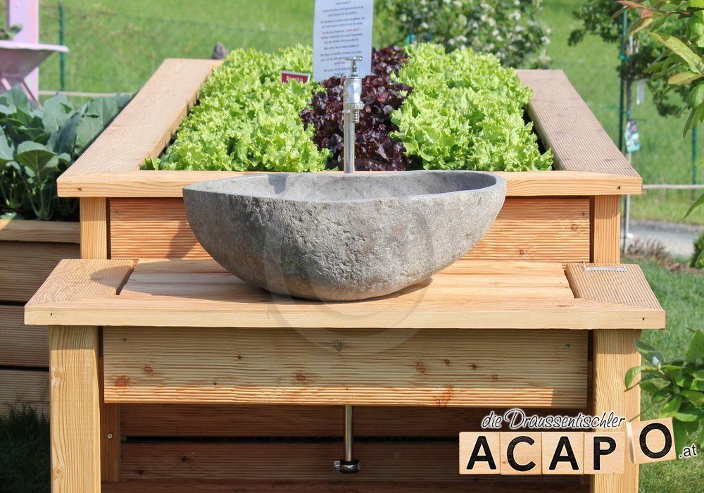 Hochbeet mit Waschplatz