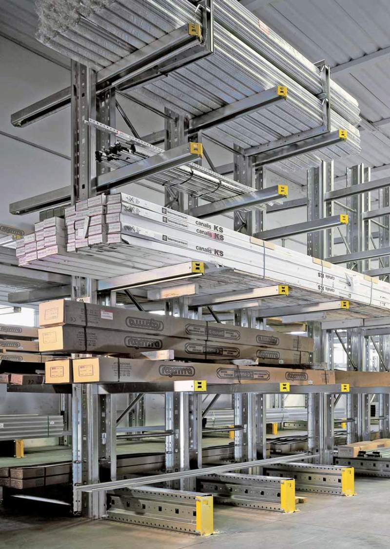 Scaffalature industriali ad Avellino e in Campania in acciaio inox