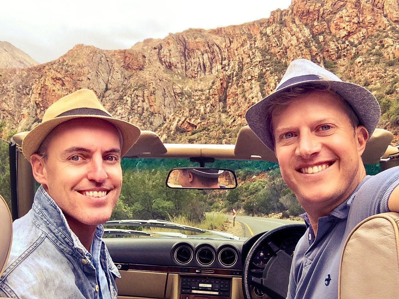 JD und Francois beim Erkunden aufregender Afrikanischer Reiseziele :)