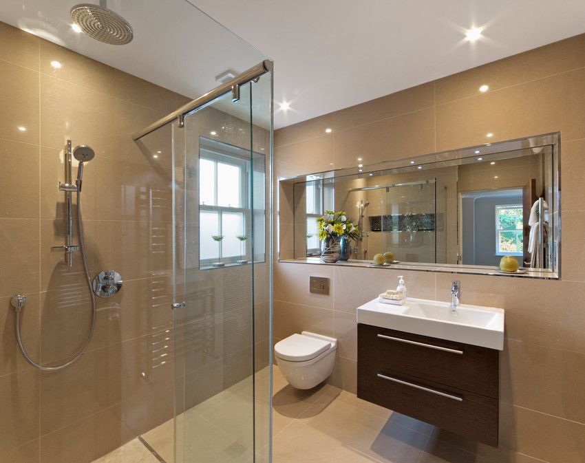 Q Glass Services 1