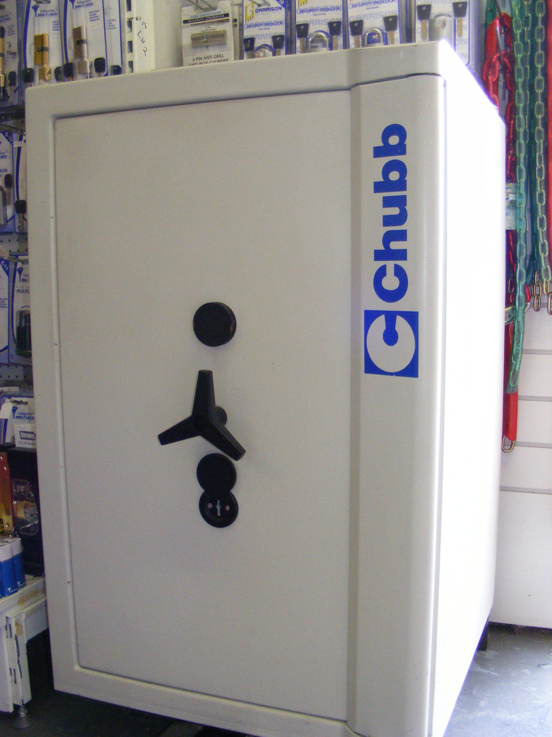 Type of safe