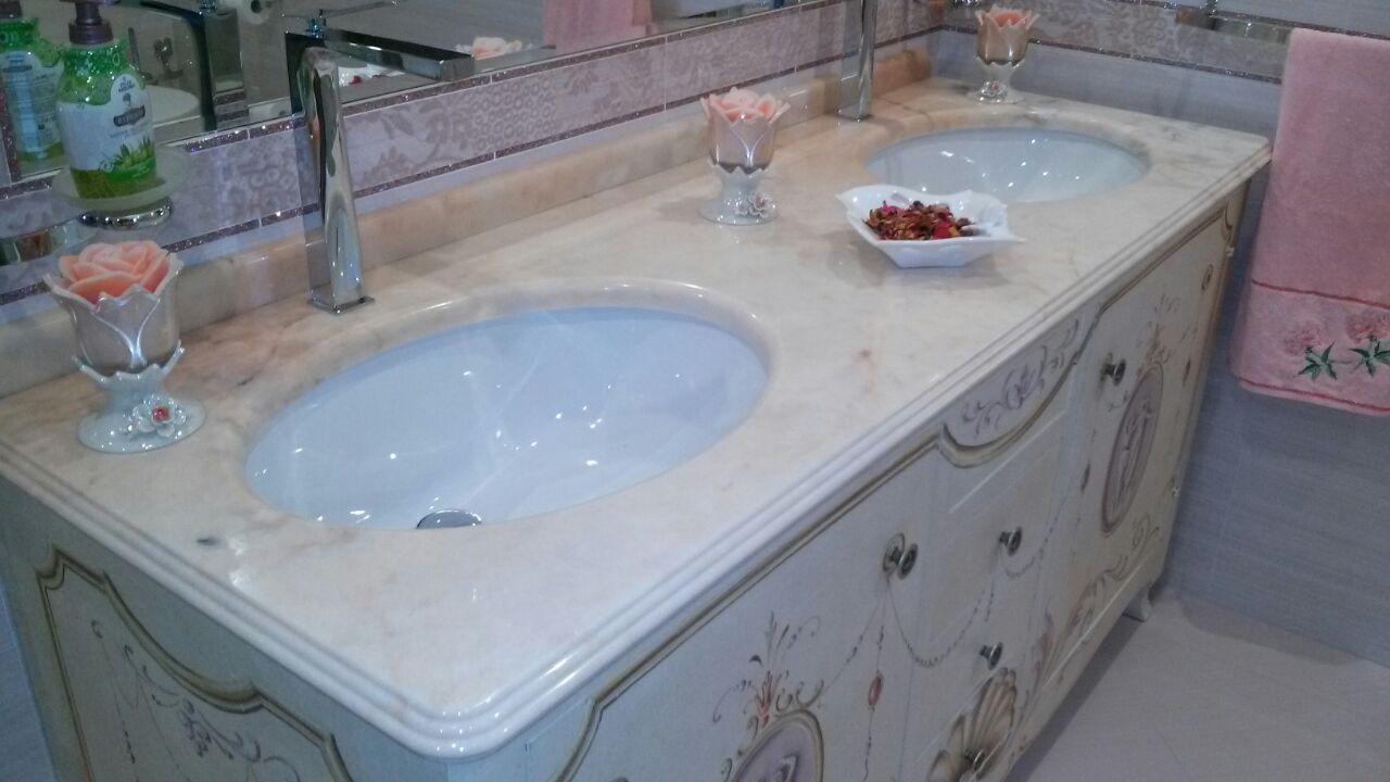 Lavabo in marmo