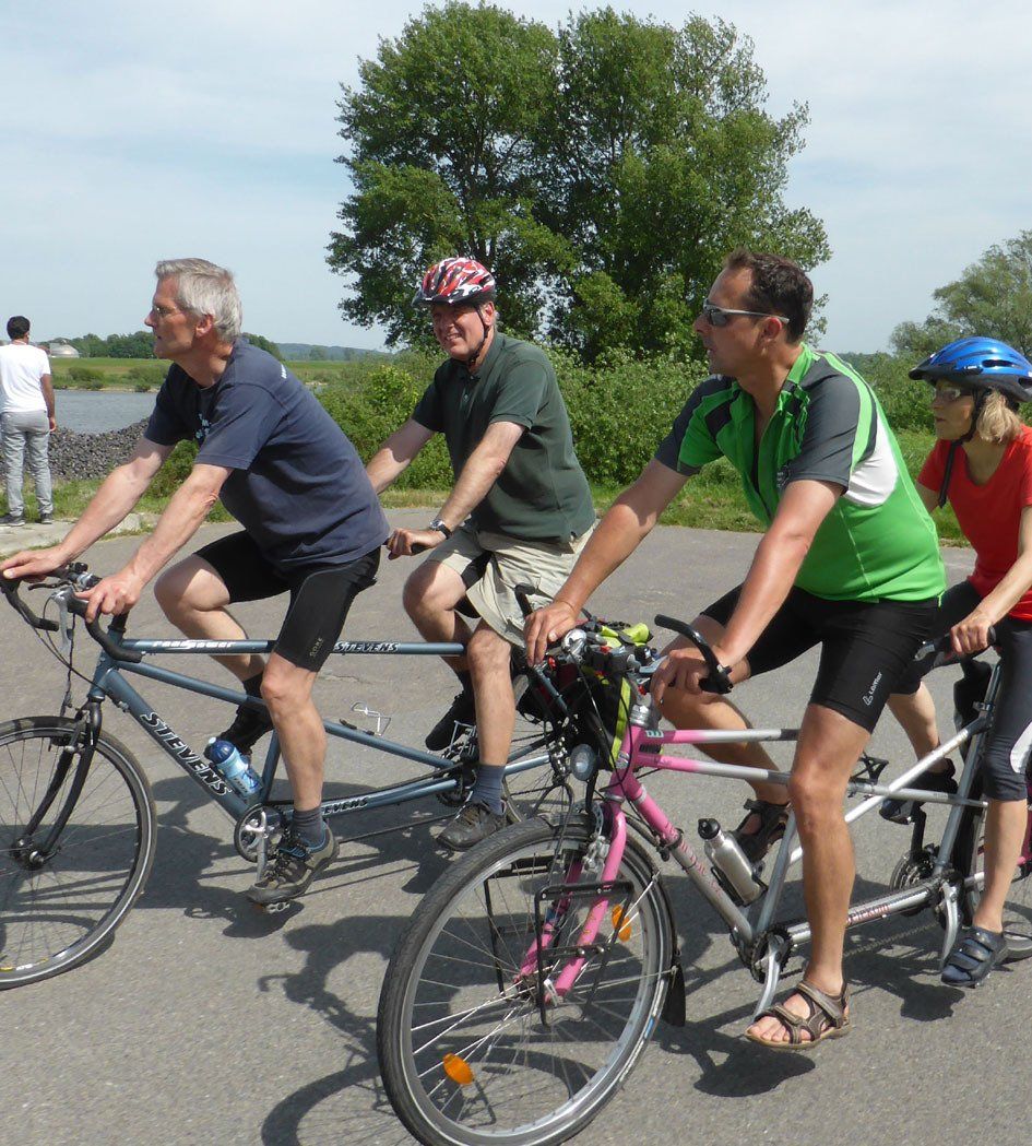 Foto von der Hundertertour mit zwei Tandems