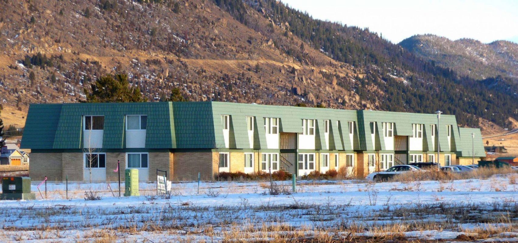 Manor View Apartments