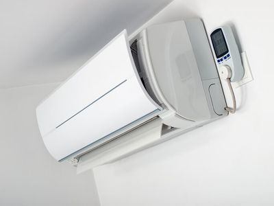 White Air Condition - Appliance Repair services in Shrewsbury, MA White Air Condition - Appliance Repair services in Shrewsbury, MA
