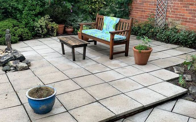 Patio & driveway cleaning image
