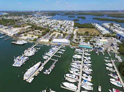 Salty Sam's Marina - Fort Myers Beach, FL
