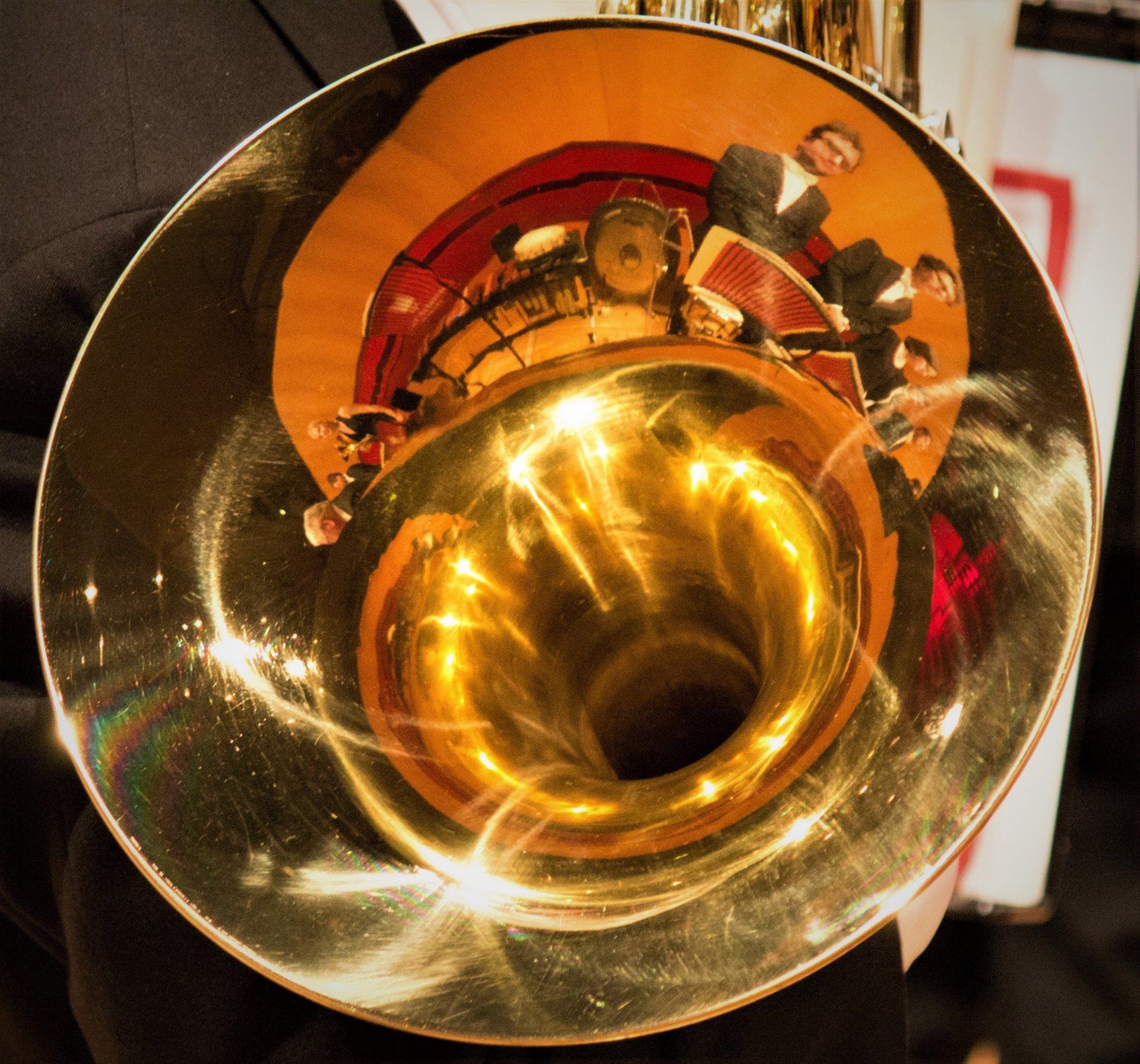 French horn bell