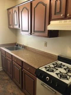 Danbury Apartments
