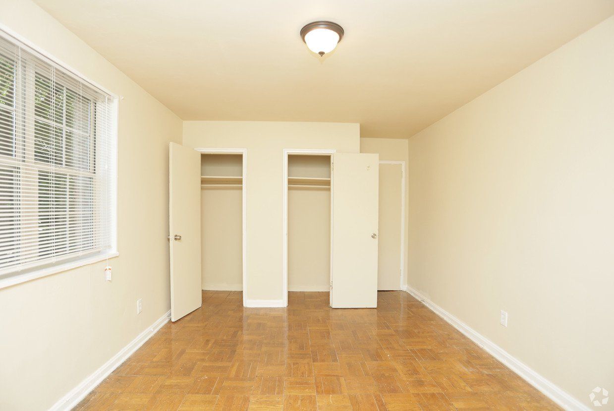 Nalbert Apartments