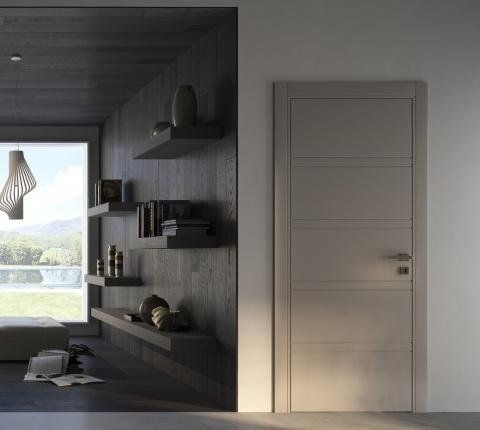 Salotto con porta beige