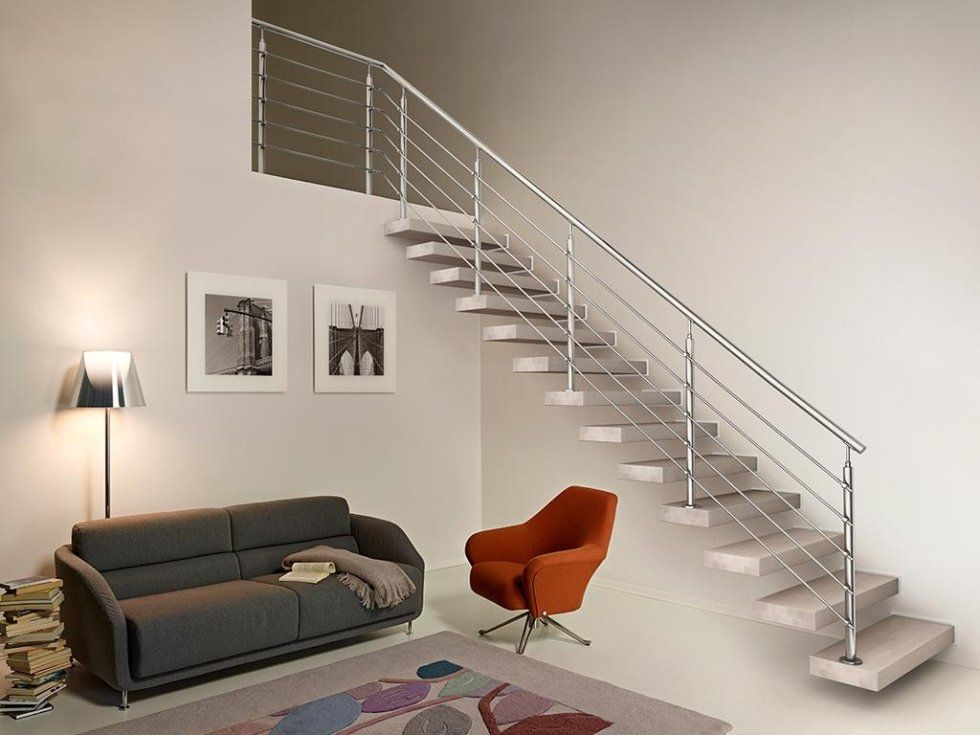 Scala da interni con ringhiera in alluminio