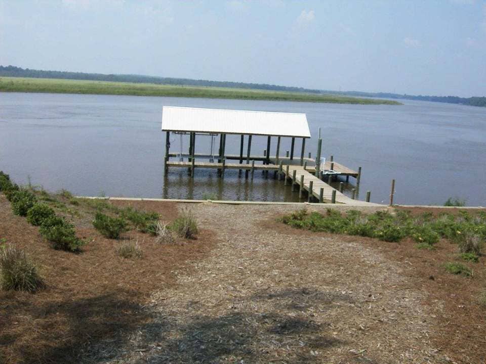 Driveway Service — Small Dock in Shacklefords, VA