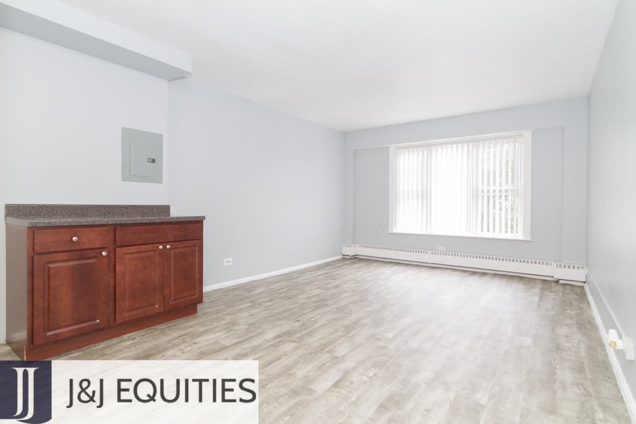 1 Bed (302)