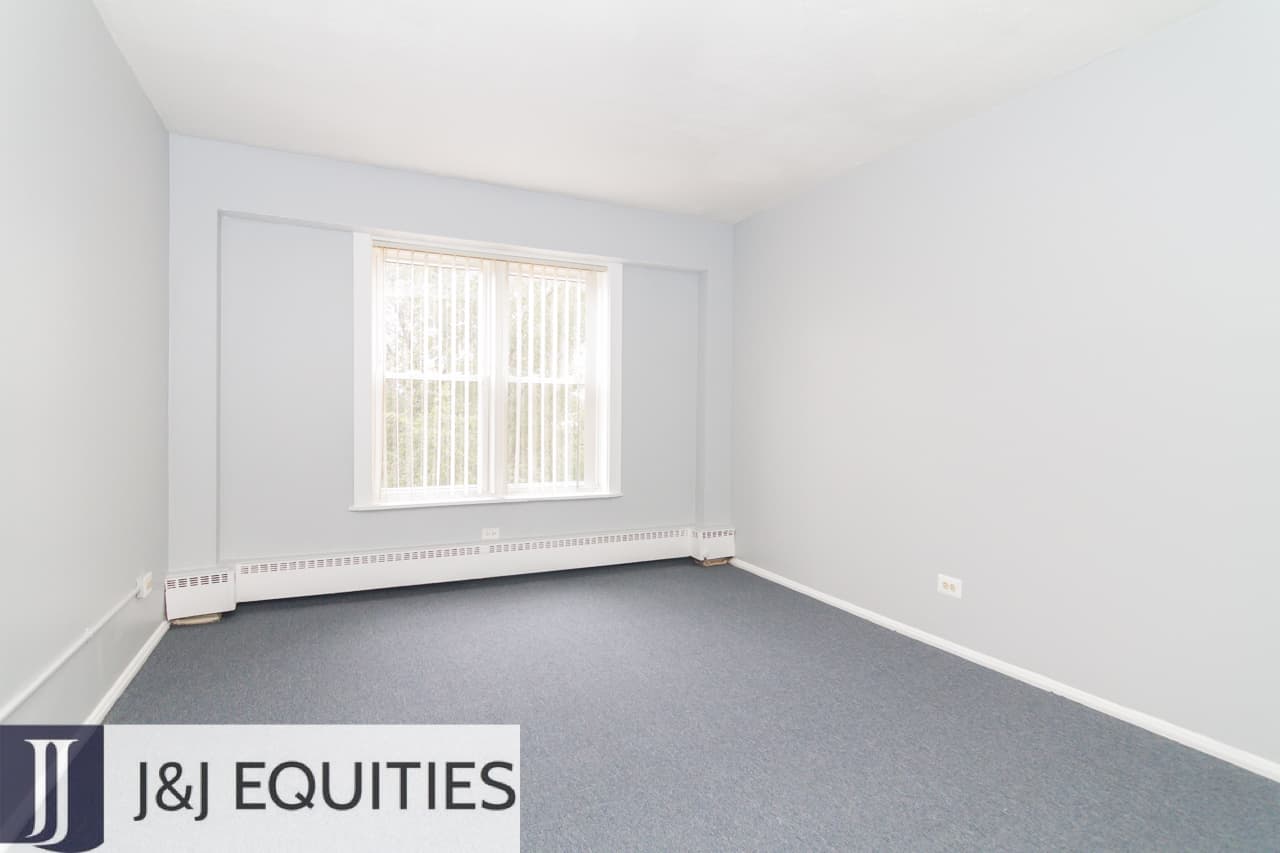 1 Bed (302)