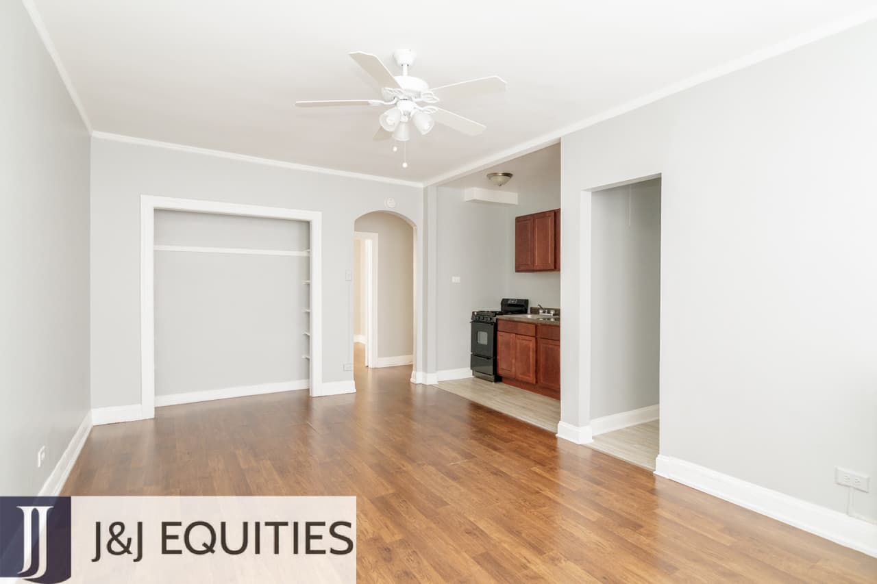 1 Bed (606)