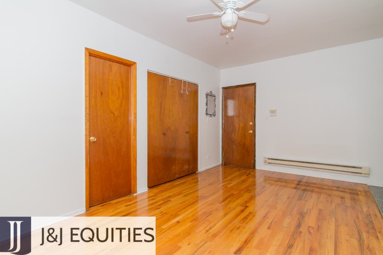 4501 N. Malden (4503-3C)
