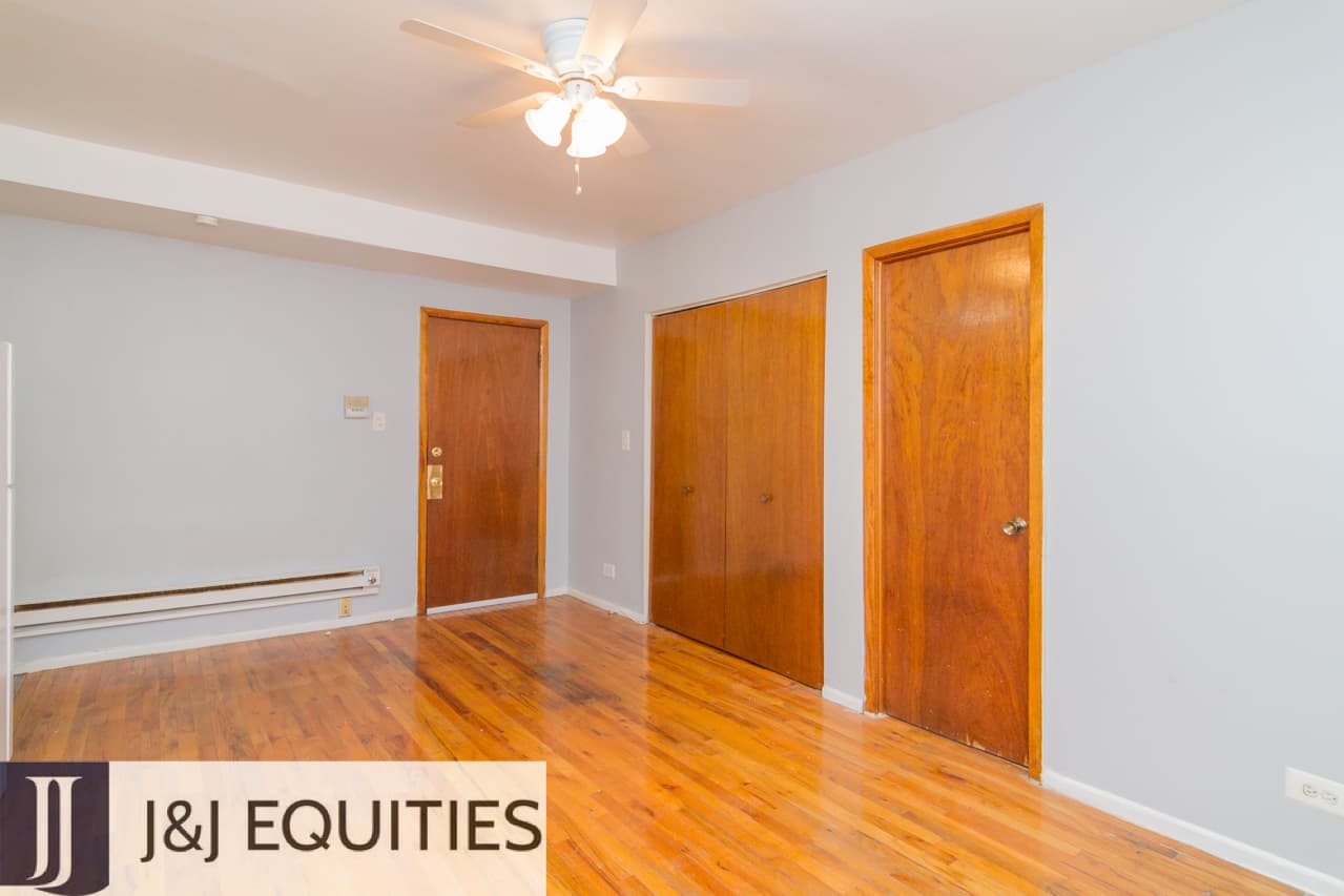 4501 N. Malden (4515 1B)