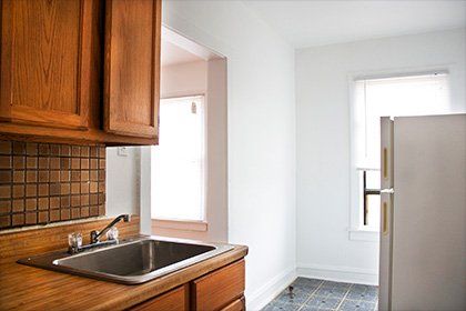 4600-4608 N. Beacon St. Interior