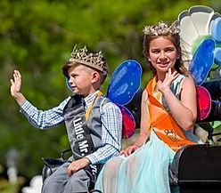 children in a parade
