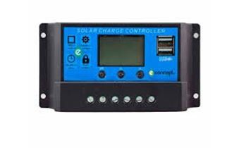 Controlador de carga solar azul y negro con pantalla, botones, puertos USB y soportes de montaje.
