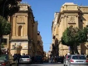 Edificio storico in pietra di Sabucina