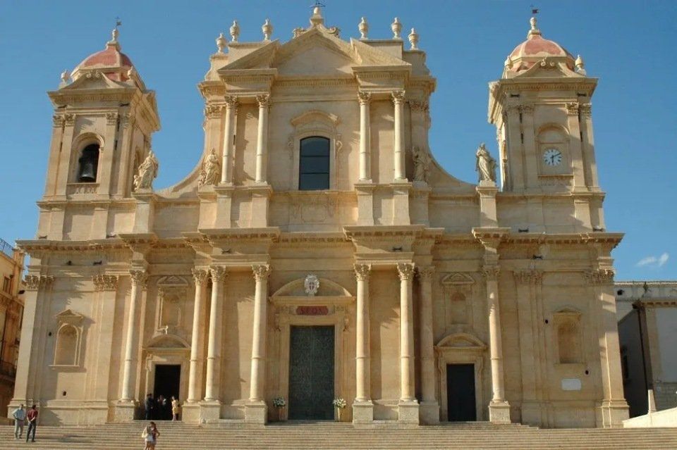 Edificio storico in pietra di Sabucina
