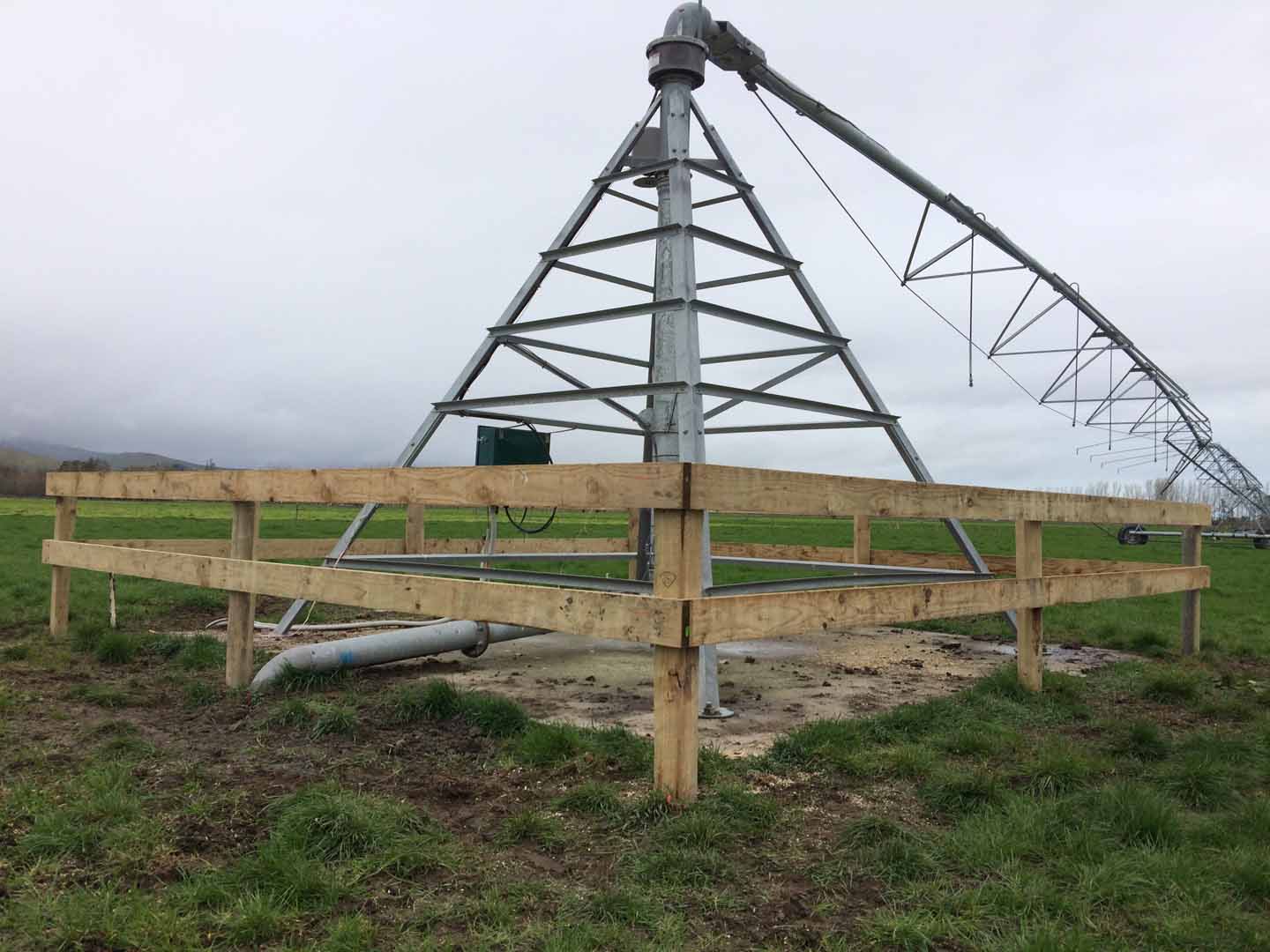 Center pivot