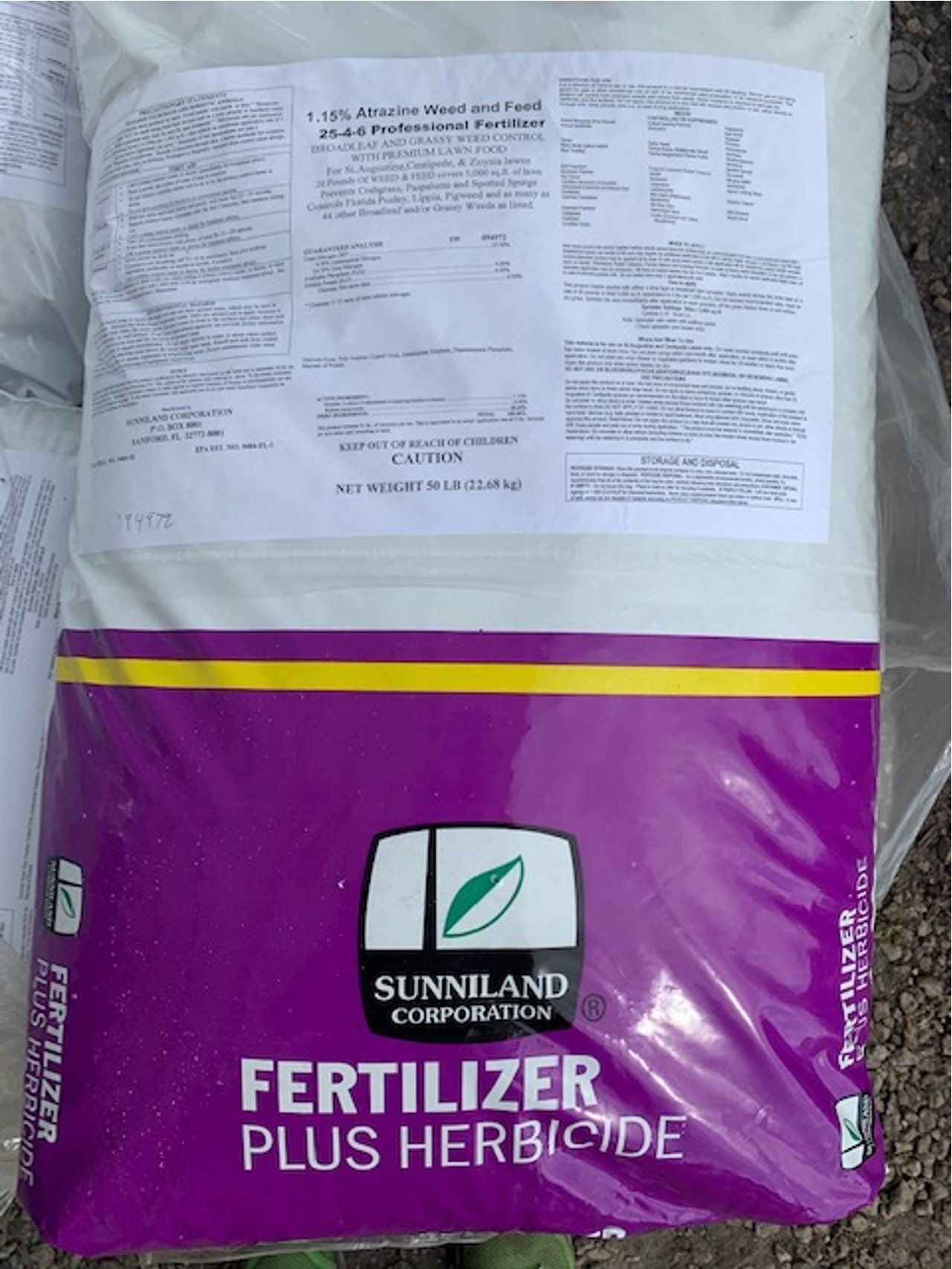 Weed and Feed — Coconut Creek, Fl — Leserra's Nursery