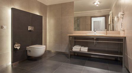 A modest bathroom suite