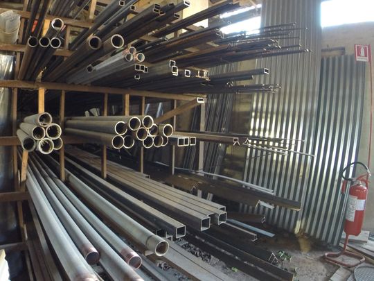 tubo in pvc per grondaia