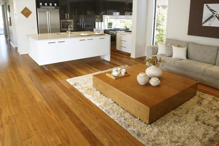BLACKBUTT