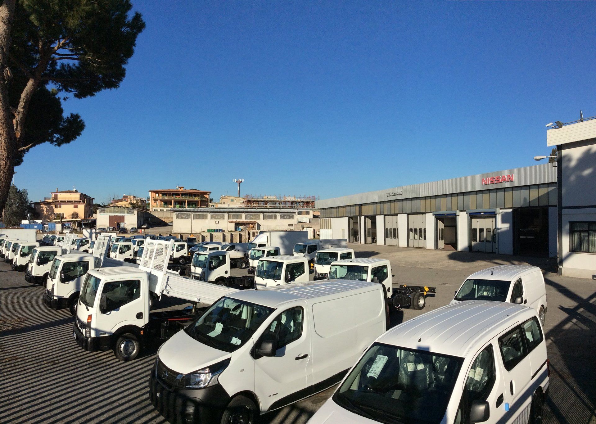 Parcheggio veicoli commerciali 