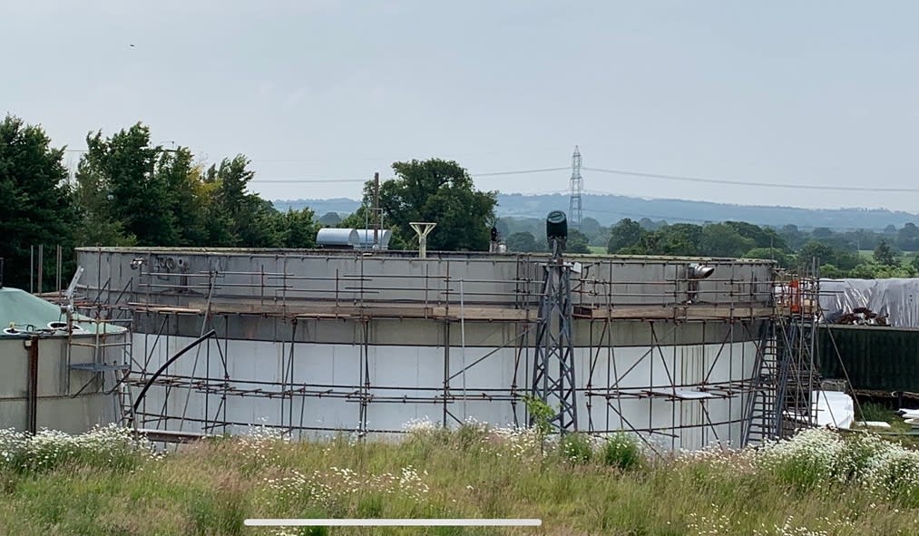 Scaffolding commercial tank