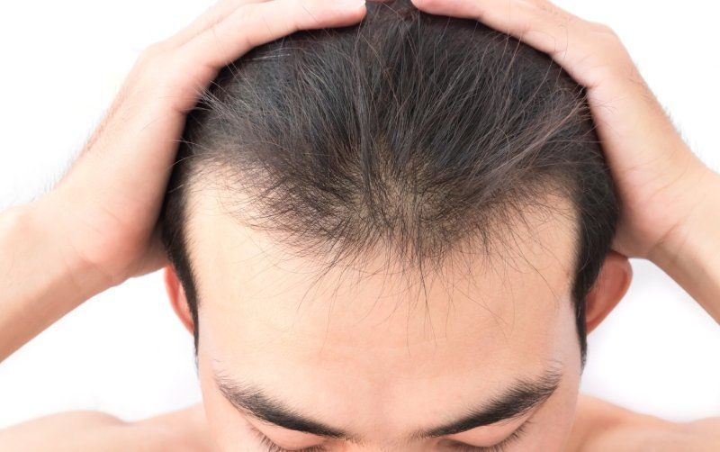 capelli di un uomo