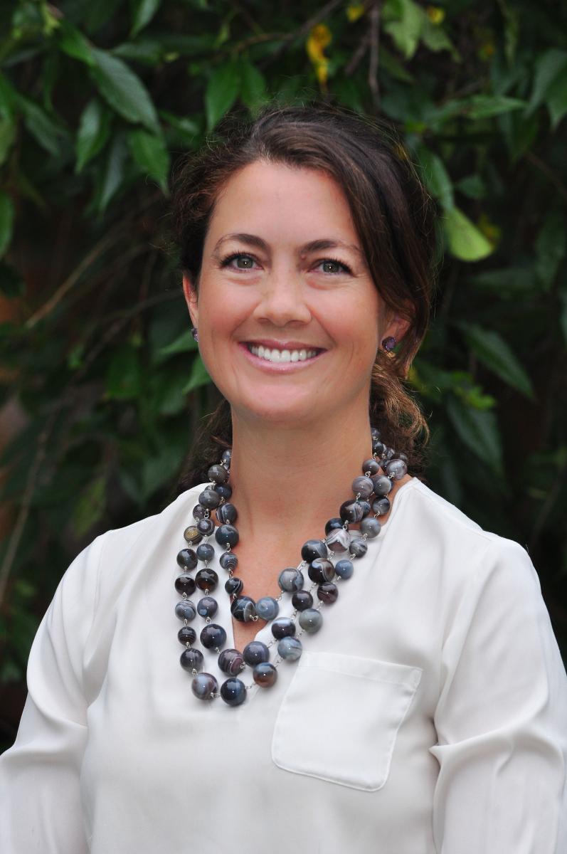 Dr. Jessica Roan