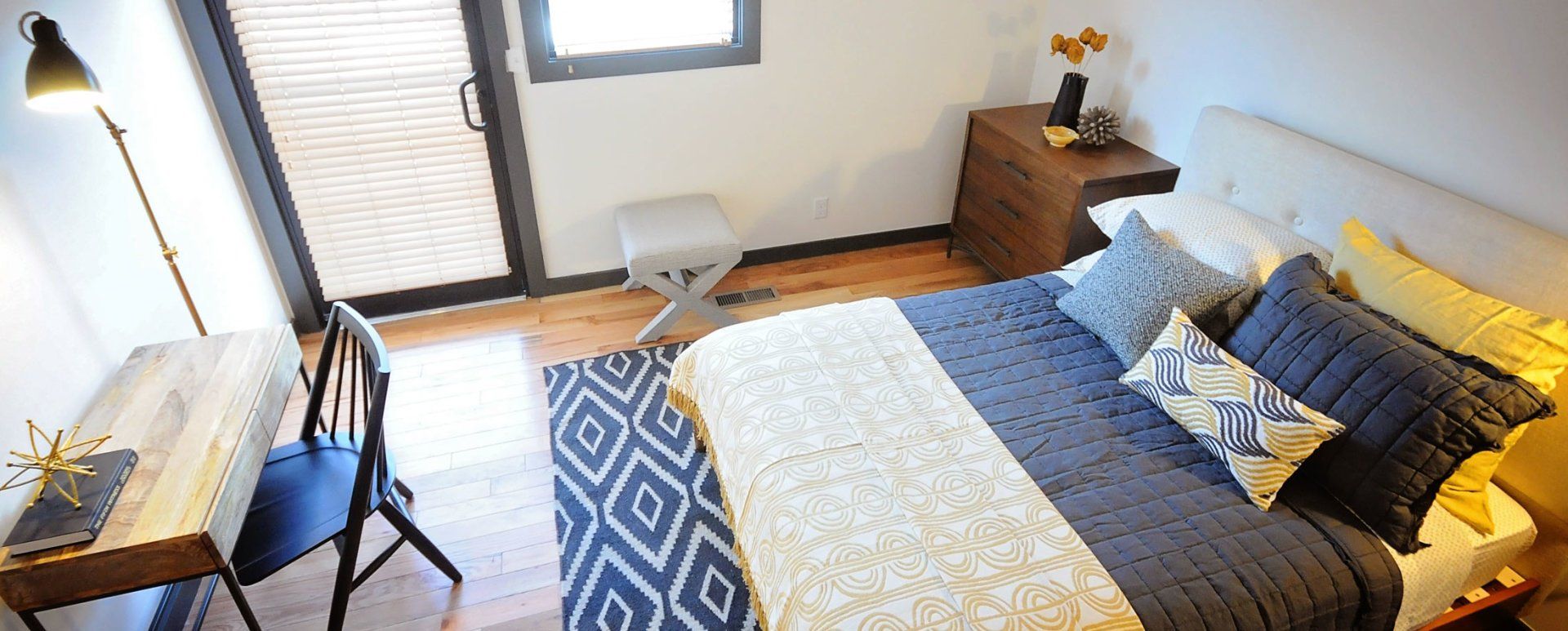 Bedroom | East End Village Apartments