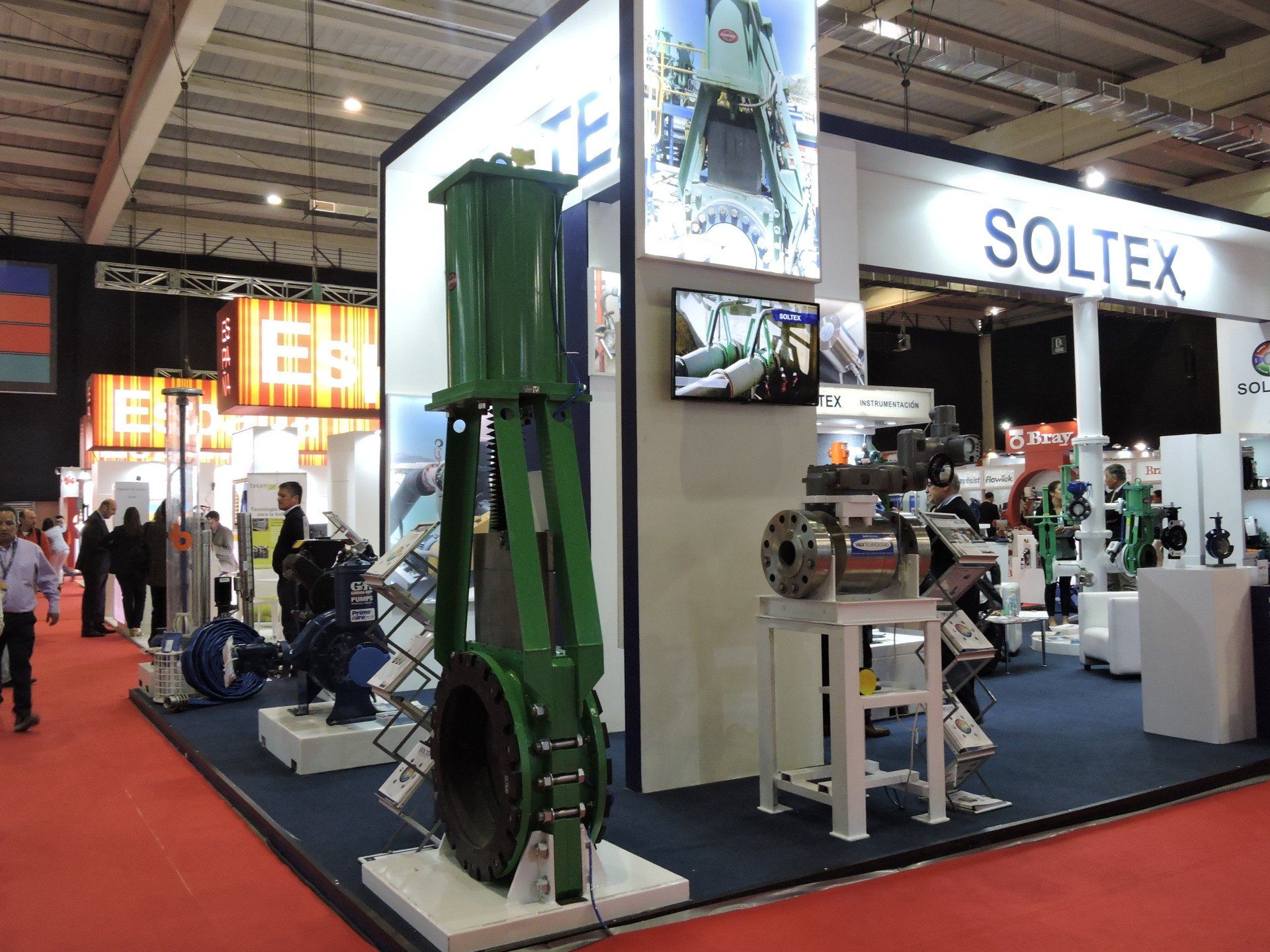 Clarkson en el stand de Soltex en Expomin 2018