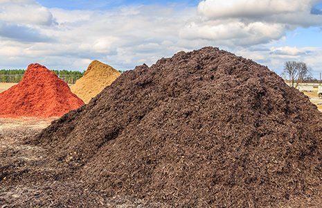Different Kinds Of Soil — Martinez, CA — MacAlvey's Nursery And Landscape Material